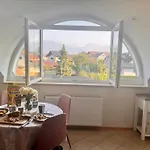 Riverbank - Mountain View Appartamento Radomlje